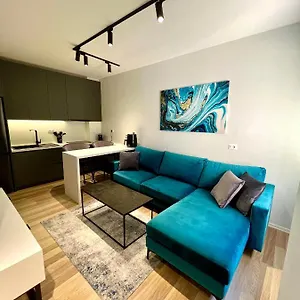  Apartament Center Of -
