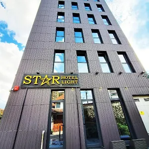4* מלון Starlight