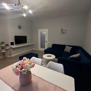  Apartment Gem