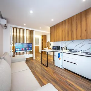  Apartment Downtown Boutique
